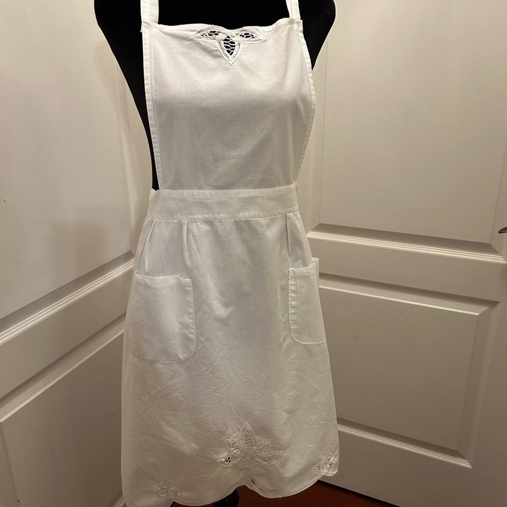 Vintage lace apron